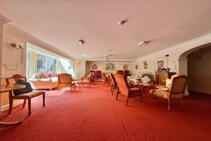 Communal Residents Lounge- click for photo gallery